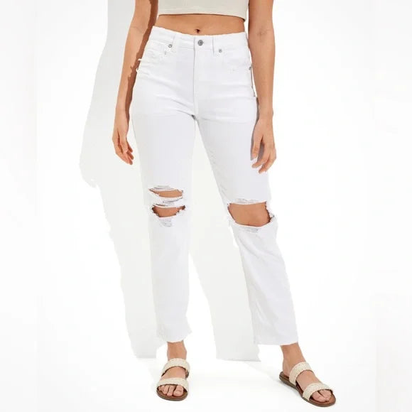 American Eagle Mom Straight Jean/ White Ripped