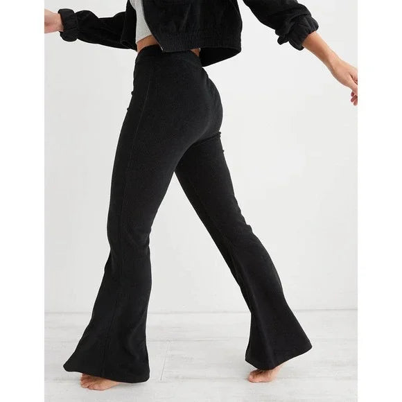 Aerie Groove-On Rib Velour Flare Pants/ Black